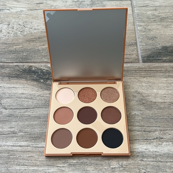 Morphe 9T Neutral Territory Eyeshadow Palette Authentic NEW without Box - Picture 5 of 6